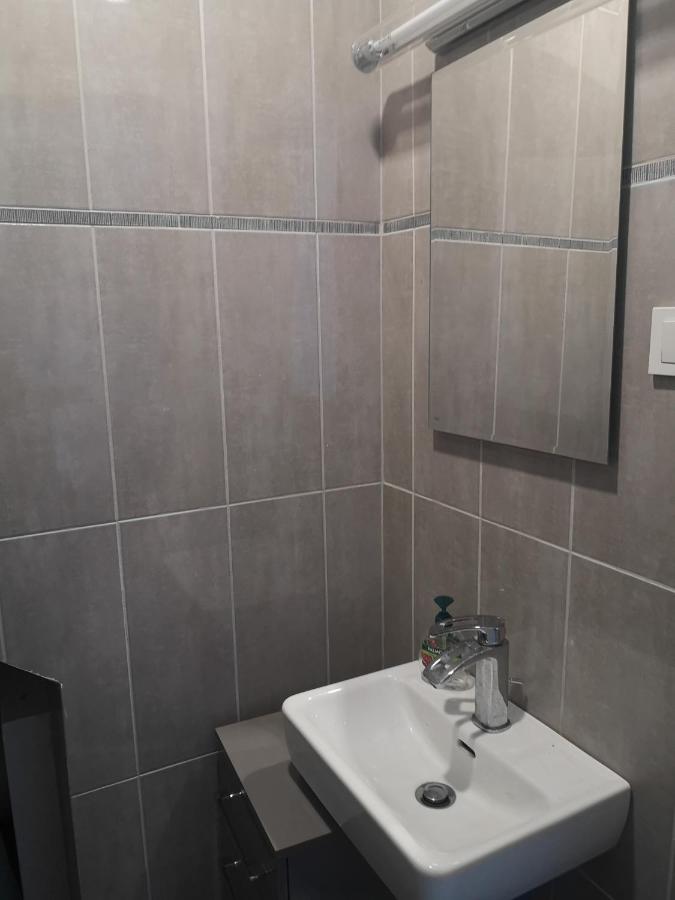Vėžių apartamentai I-ame kotedžo aukšte - B&B Palanga