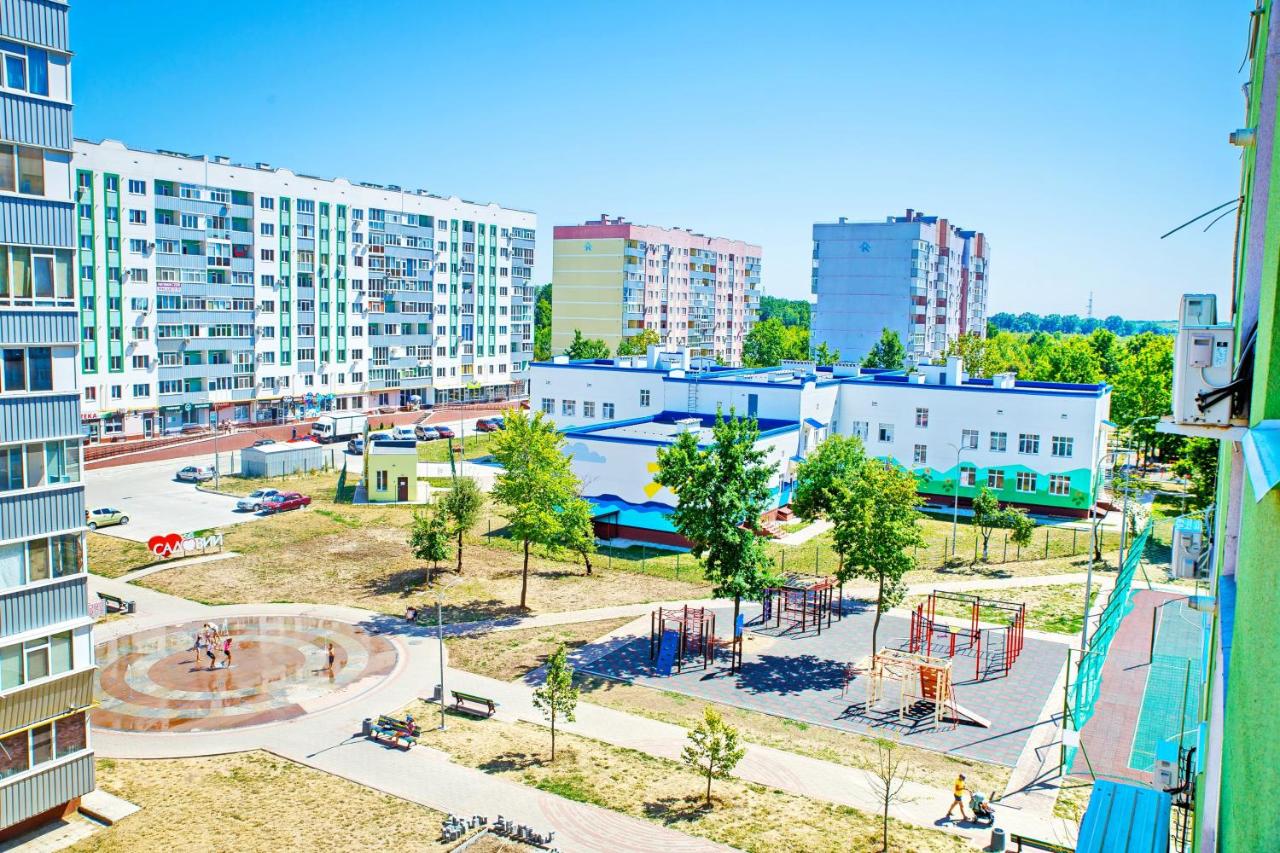 Двокімнатна студія на Перспективній в Розсошенці з Парковкою Документи для відряджень - Chambres d'hôtes Shcherbani