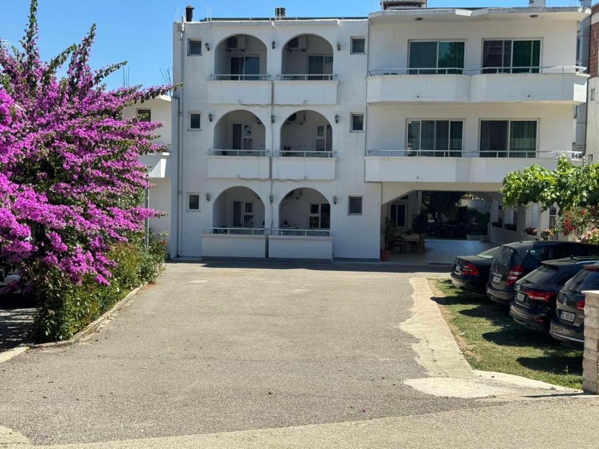 Apartments Duraku - B&B Ulcinj
