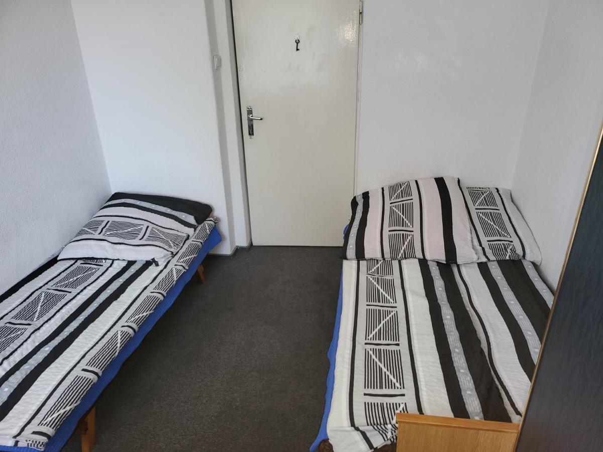 Chambre Familiale avec Salle de Bains Privative