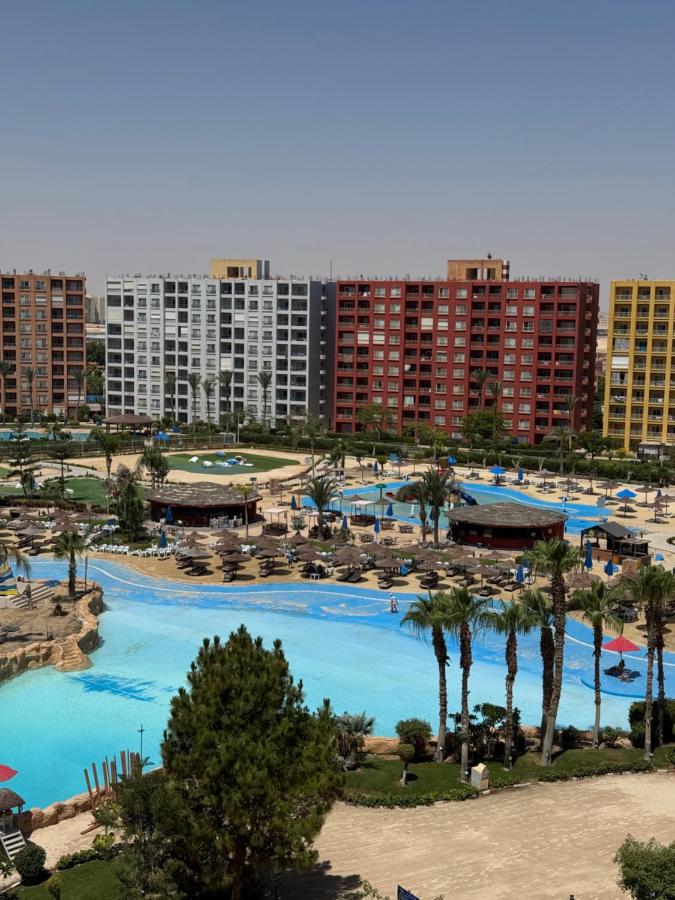 Chalet first building aqoua view 8 floor - B&B El Alamein