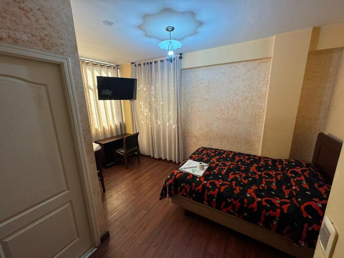 Hotel Savoy