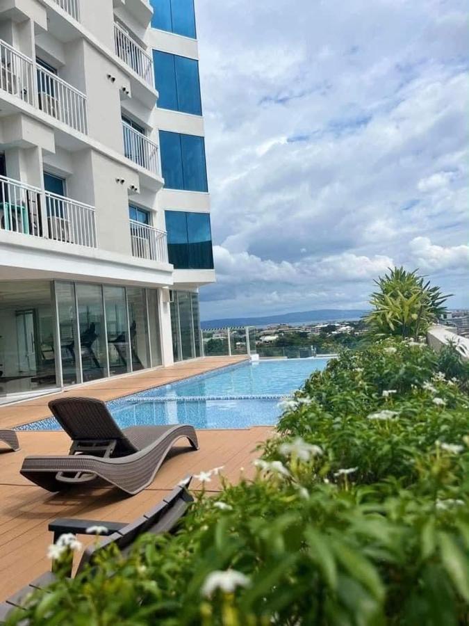 Condo Inspiria Beside Abreeza Mall - Ferienwohnung Davao