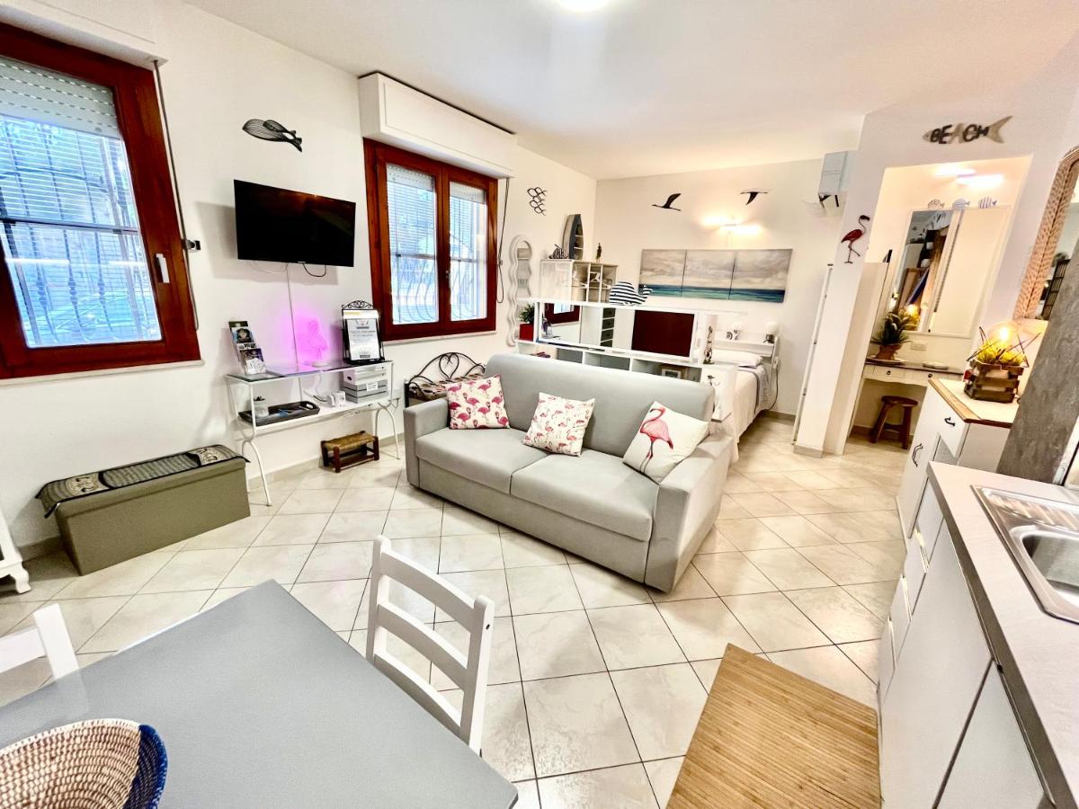 Casa La Calcina - parcheggio privato - Bed and Breakfast Quartu Sant'Elena