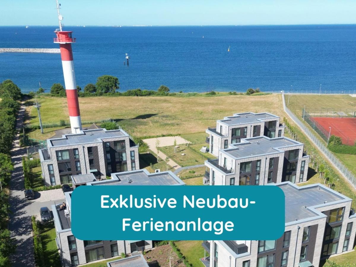 Meerglück am Beltblick Fehmarn - FeWo mit Sauna, Blick auf Ostsee und Leuchtturm, nur 150 m zum Meer - Chambres d'hôtes Fehmarn