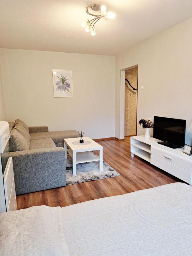Debreceno Apartamentai - B&B Klaipėda