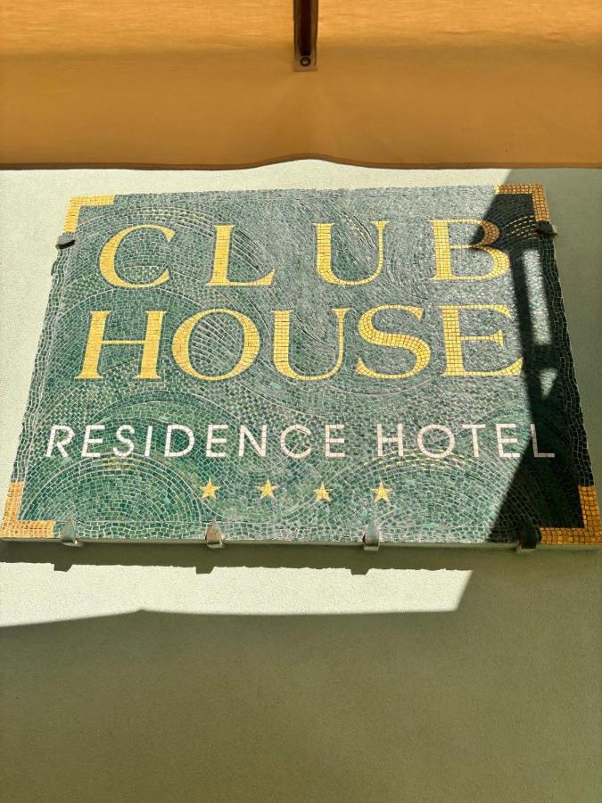 Residence Hotel Club House - B&B Cattolica