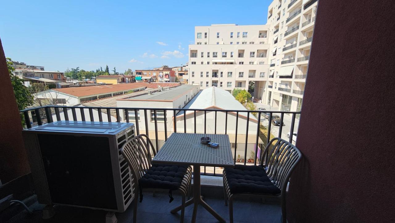 Golden Space Apartment 3 - B&B Tirana