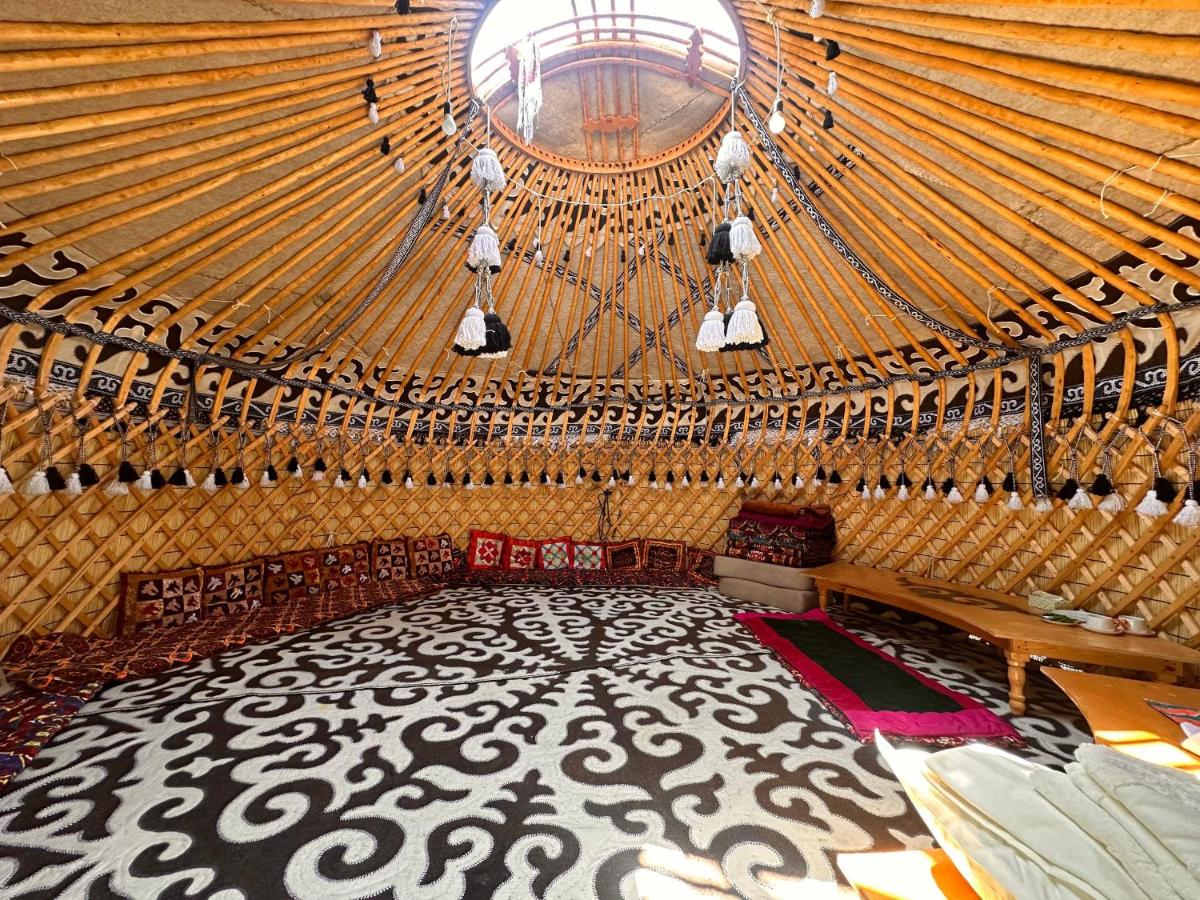 Yurt guesthouse - B&B Osh