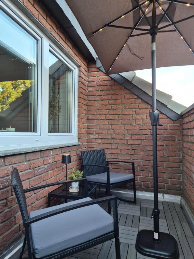 Tannenbusch Loft 4 Gäste Designerbad Balkon Waschtrockner - B&B Friedrichsfeld