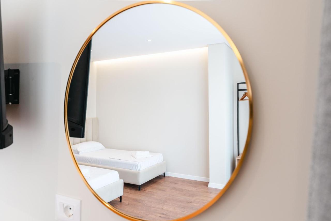 Serenity Luxury Suites - B&B Saranda