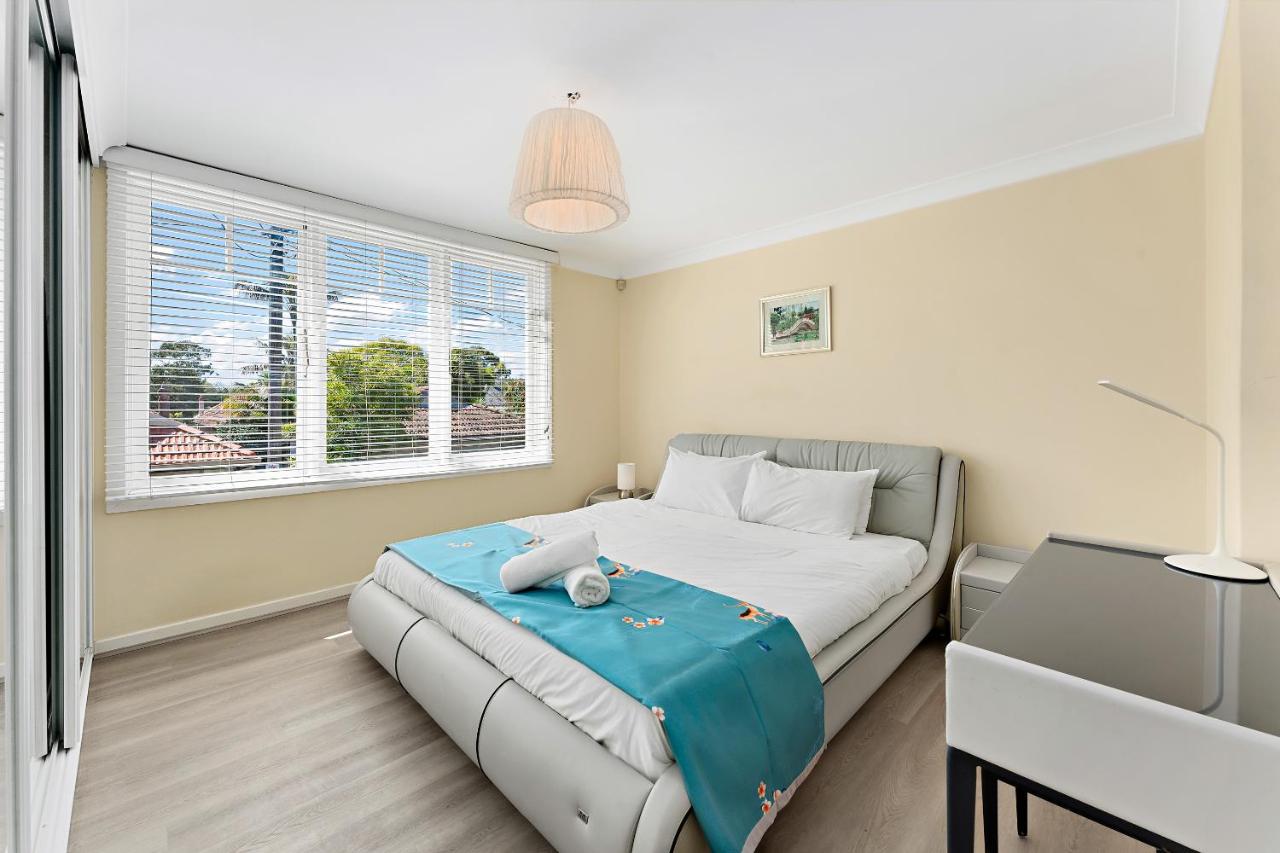 North Shore Spacious 2BR Home in Cremorne - Ferienwohnung Sydney