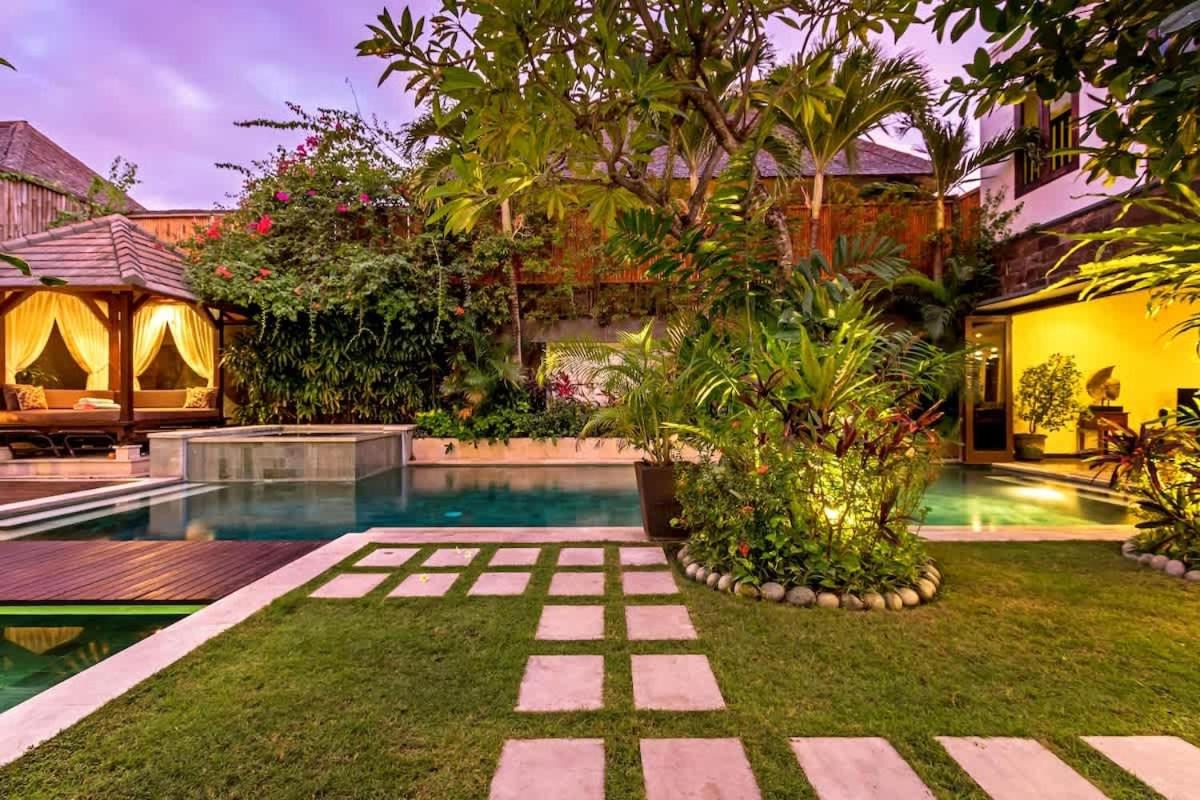 Villa Yasmin - B&B Seminyak