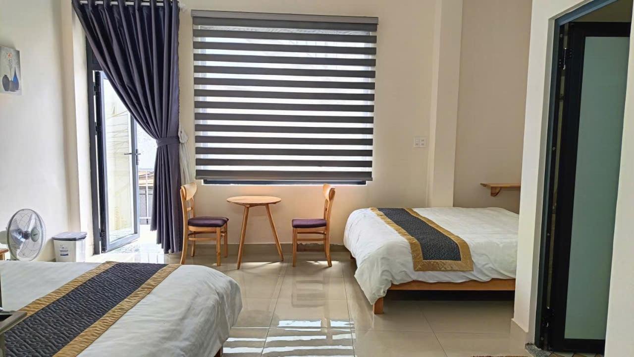 Habitación Familiar con balcón