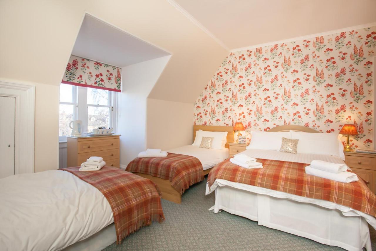 Chambre Familiale avec Salle de Bains Privative