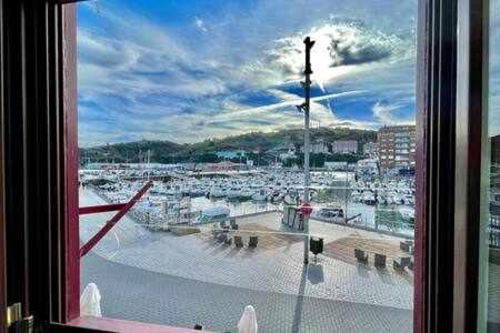 Kai Etxea , el mismo puerto de Bermeo - Ferienwohnung Bermeo