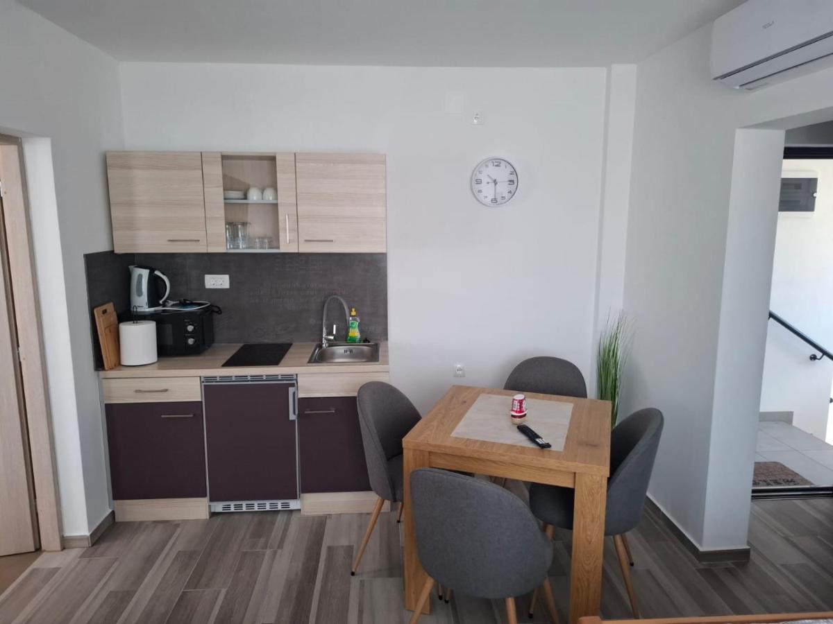 Apartmani Like - B&B Gospić