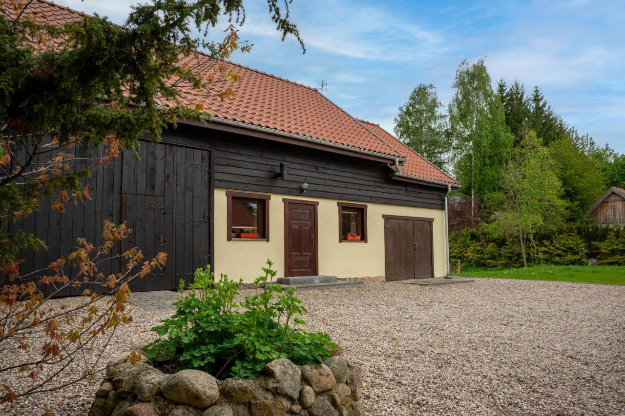 Mazurska Zagroda - Żabi Rechot - dom - stodoła - jacuzi-sauna - Chambres d'hôtes Worliny