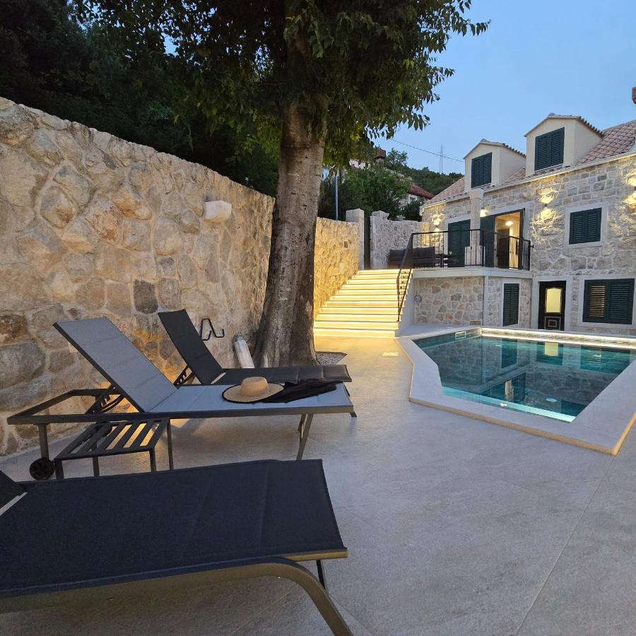 Stone Villa - Chambres d'hôtes Prijevor