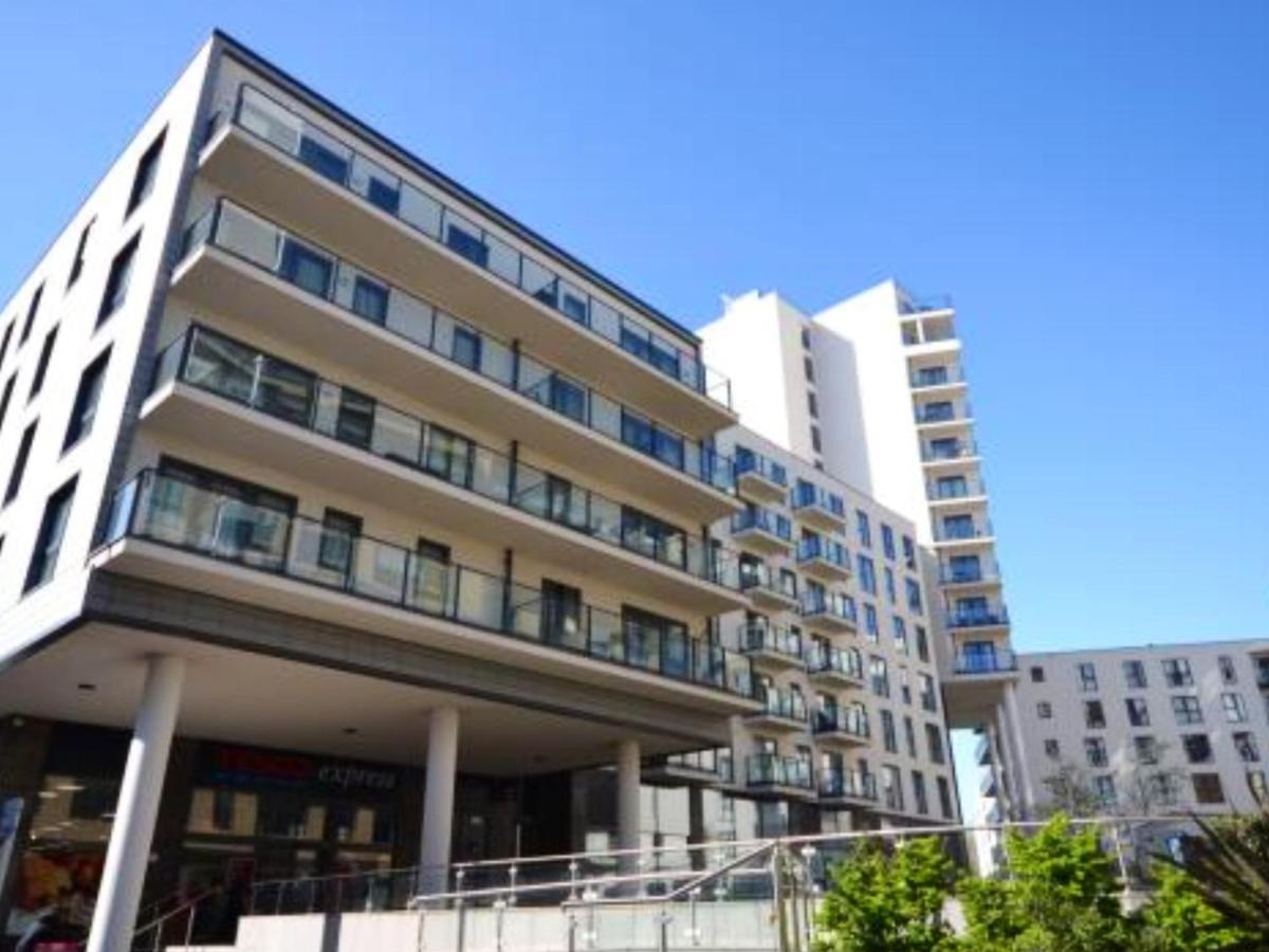 Apartamento con balcón