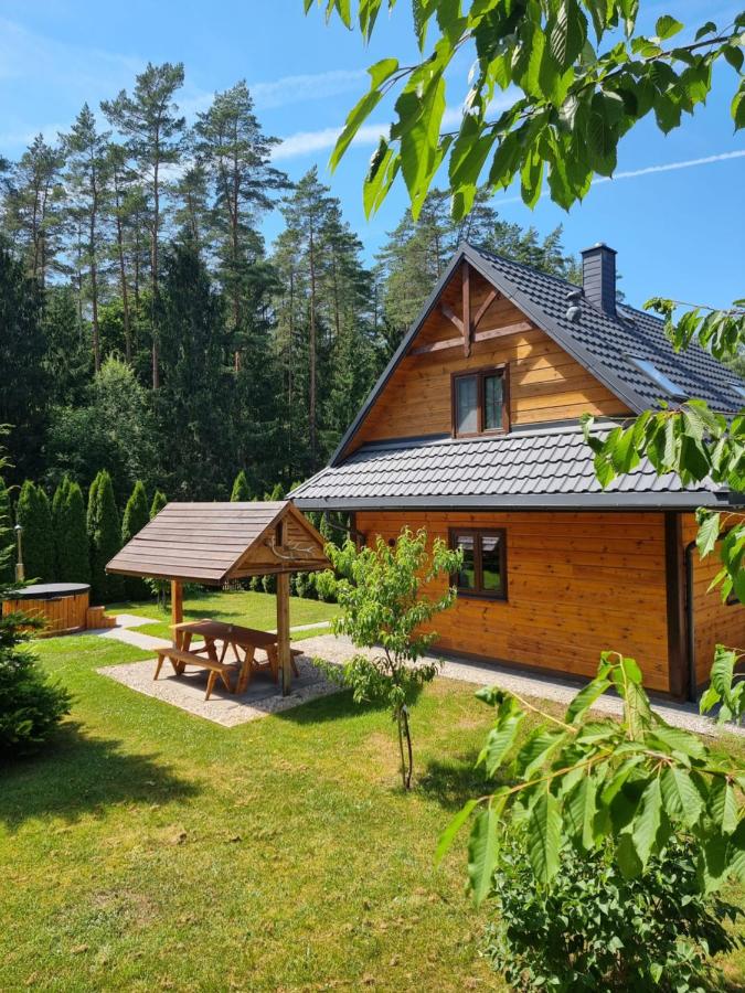 Gajówka nad Serwami - B&B Małowiste