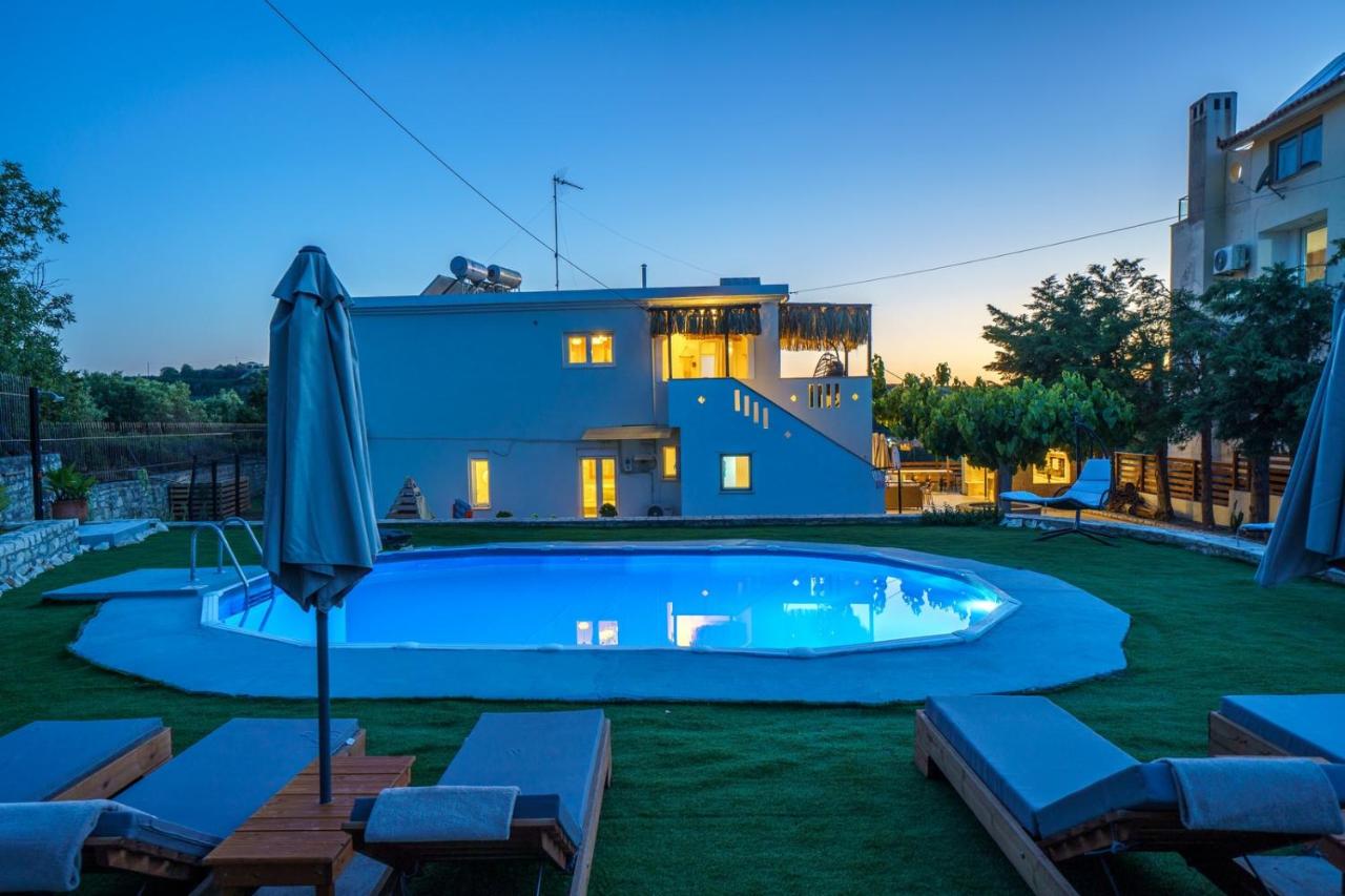 Fisi & Wellness Exclusive Villa with Spa Vibes - B&B Stavroménos