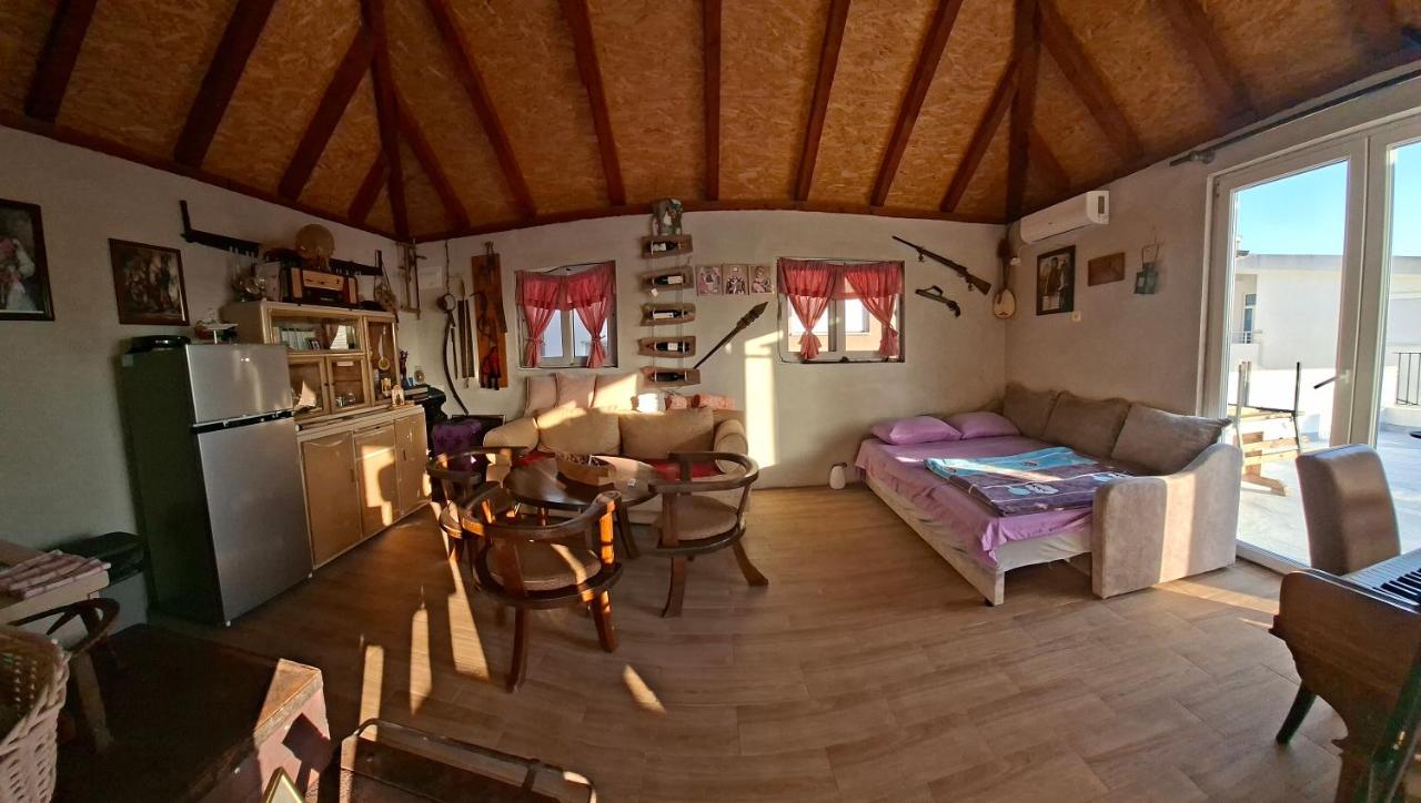 Old house7 Bar - Bed and Breakfast Bar