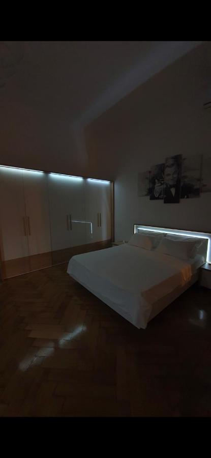 Central Baku New Apartment - B&B Bakú