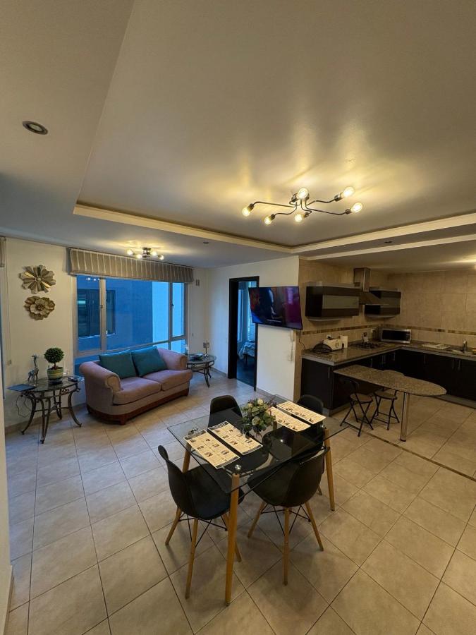 Hermoso Departamento en Quito La Carolina - Bed and Breakfast Quito