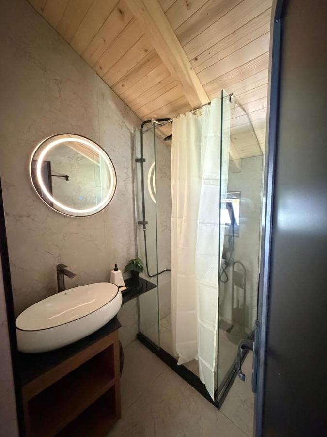 Quadruple Room with Mountain View