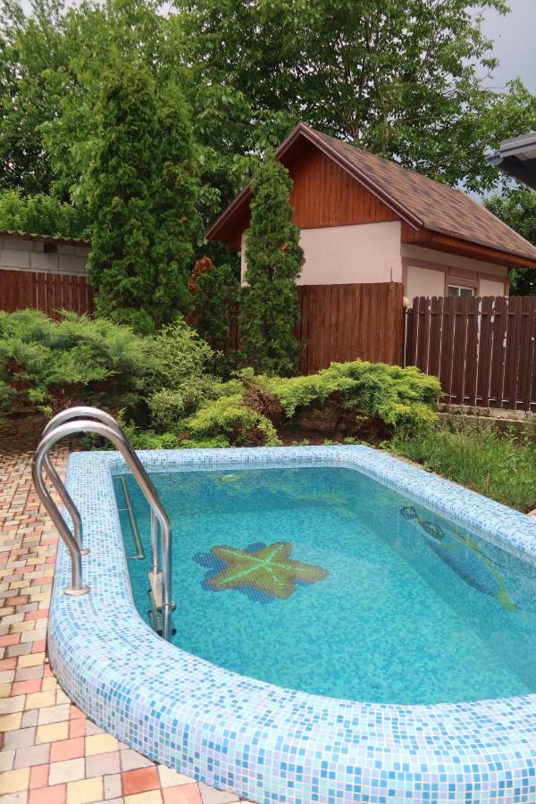 Outbreak 3 bedroom house with outdoor pool, BBQ and dining in Pirita - Ferienwohnung Corjova