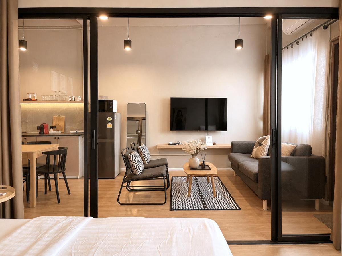 Vélin Khaosan - 5th Floor apartment with 2Bedrooms - Chambres d'hôtes Bangkok