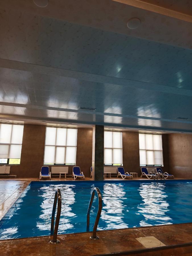 "Alvina" White apartment hotel - Ferienwohnung Zaghkadsor