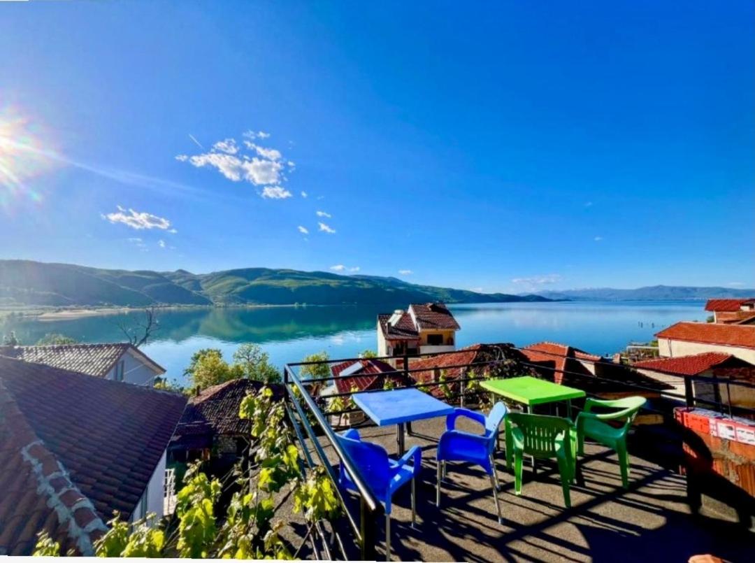 ERTEO Guest House - Ferienwohnung Pogradec