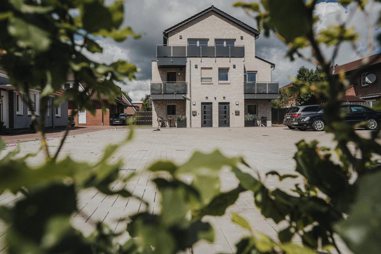 JOBOSTAYS - LUMA1 Neubau-Apartment in Bad Zwischenahn mit Terrasse und kostenlosem Parkplatz - B&B Bad Zwischenahn