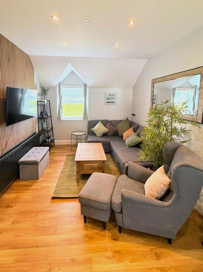 Sea View Apartment Steps to Beach - Dunluce Park 5 - B&B Portrush