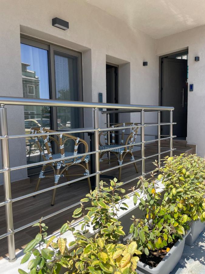 Aparktion Apartments - Chambres d'hôtes Limenária