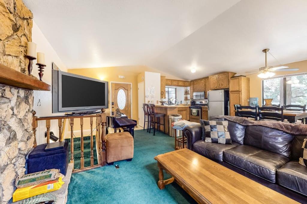 Morrison Manor - Bed and Breakfast Lake Arrowhead