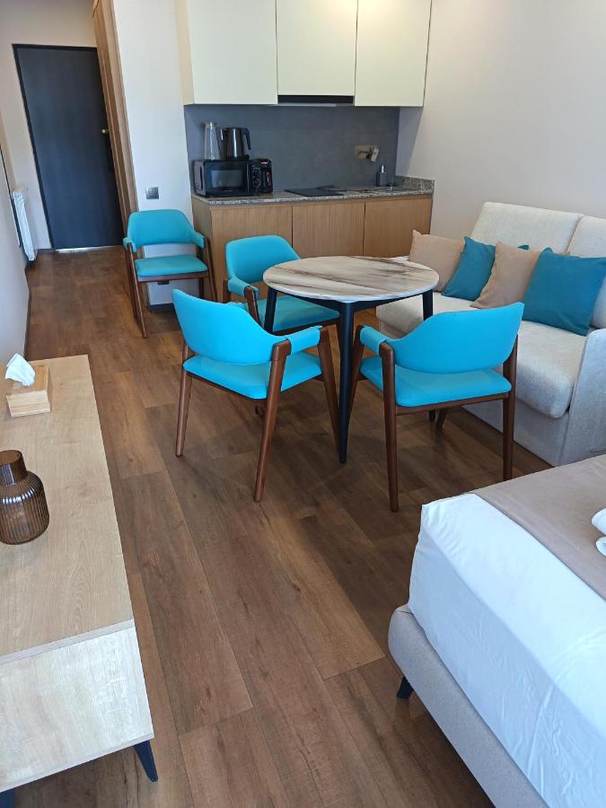 Aura - B&B Batum