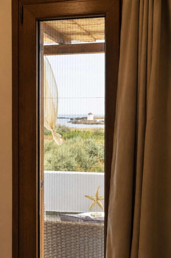 Sunrise Villa in Skyros - Coastal Sea View Haven - Bed and Breakfast Skýros