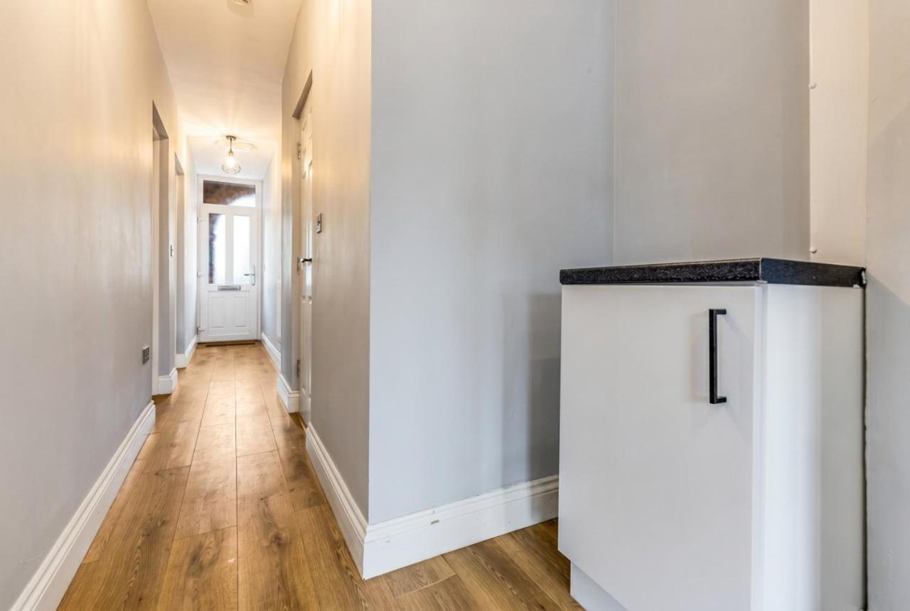 Clarendon Park Apartment, Garden & Parking - B&B Leicester