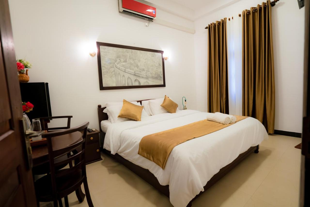 Airport J Dream Resort - B&B Dewamottawa