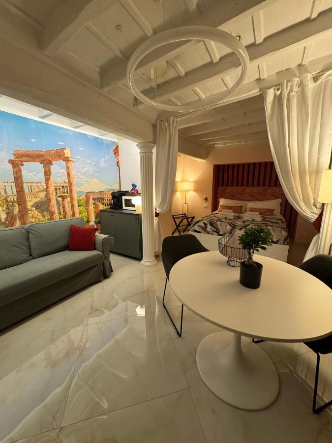 Pantheon Apartment, vicino a Fontana di Trevi - B&B Rome