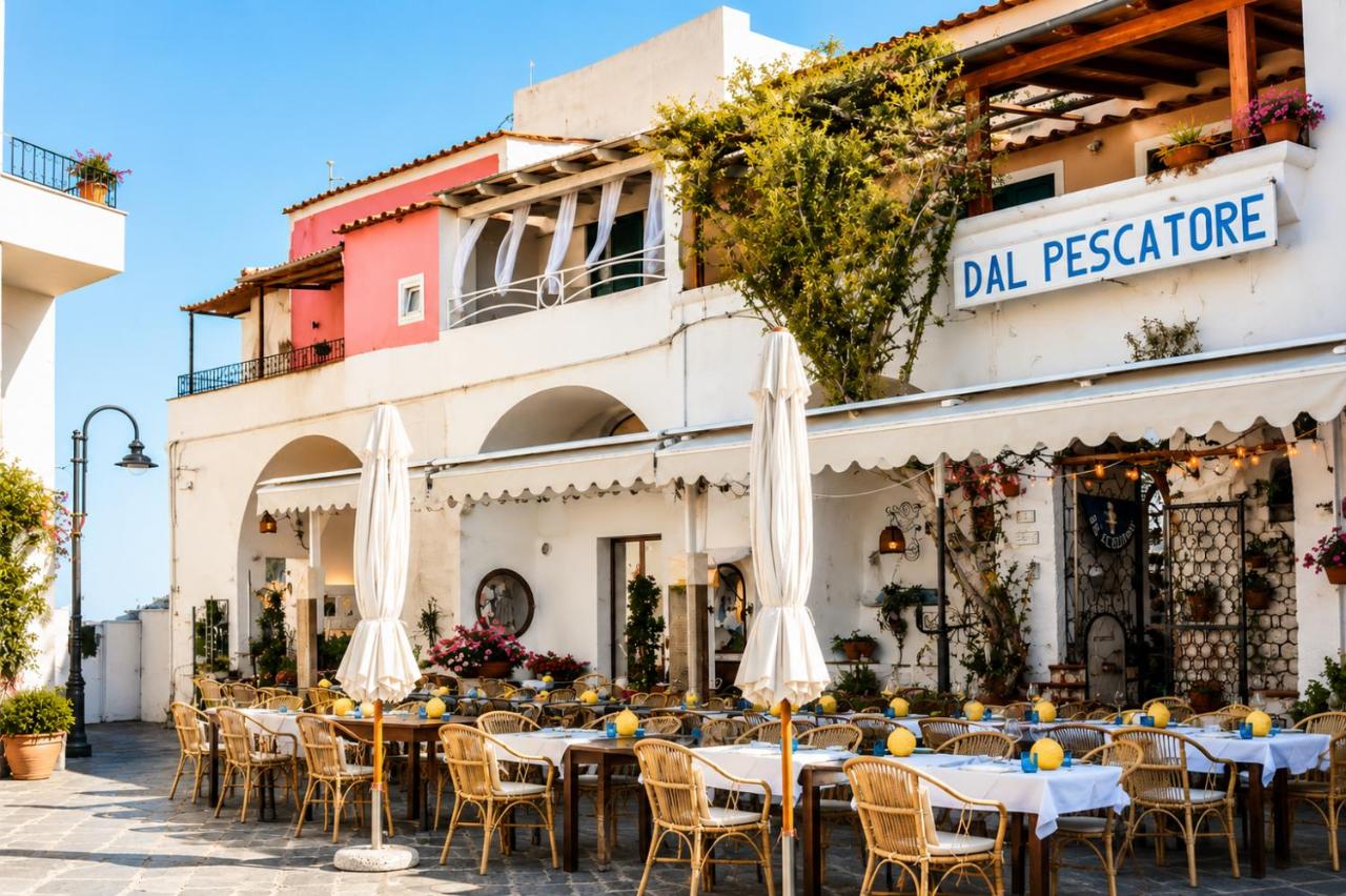 MARE NOSTRUM - Beachfront House with Sea View - 2 Bedrooms - Sant'Angelo Ischia - B&B Sant Angelo D'Ischia