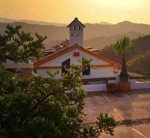 Guesthouse Un Poco Mas - B&B Canillas de Aceituno