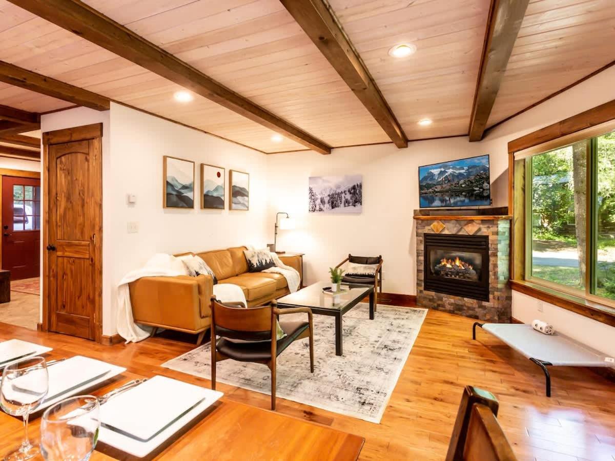 Wild Goose Lodge - B&B Glacier