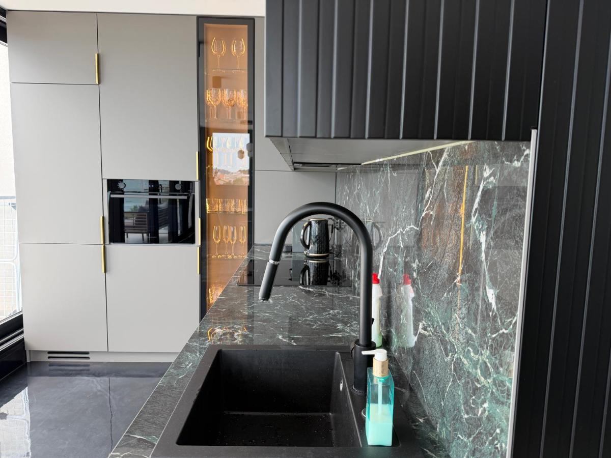 Luxury apartment Betina II - B&B Betina