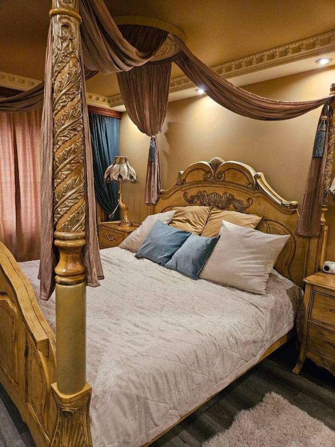 Royal View Apartment - B&B Liepāja