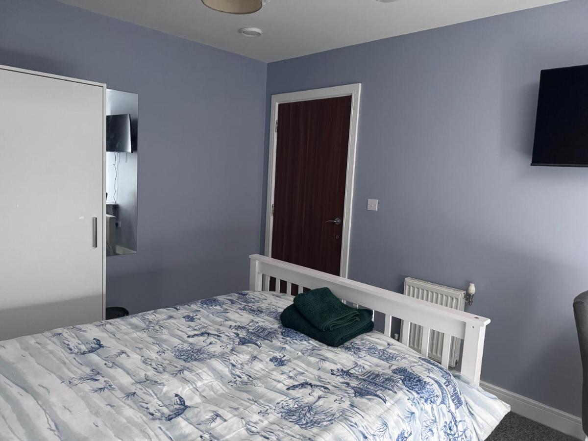 Chambre Double avec Salle de Bains Commune