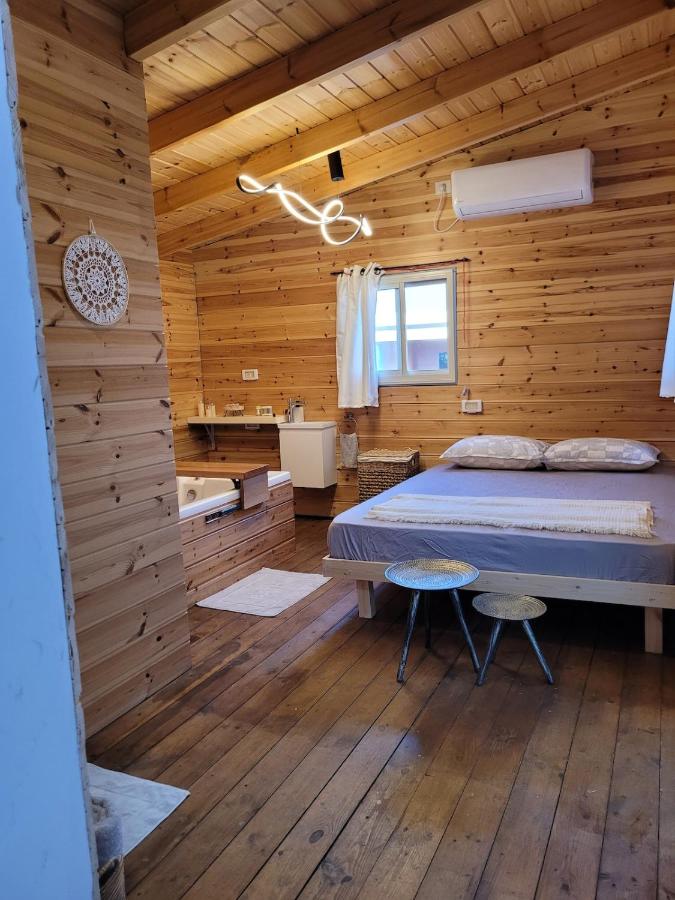 Serenity Cabin in Dalia - B&B Daliyat al Karmel